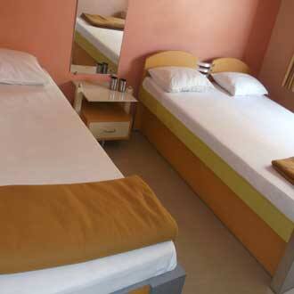 Hotel Harbhole, Somnath 3